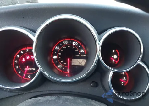 2005 Toyota Matrix из США, поврежденный, VIN 2T1KR32E85C358792